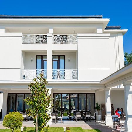 J'Adore Boutique Hotel ลูโกจ ภายนอก รูปภาพ