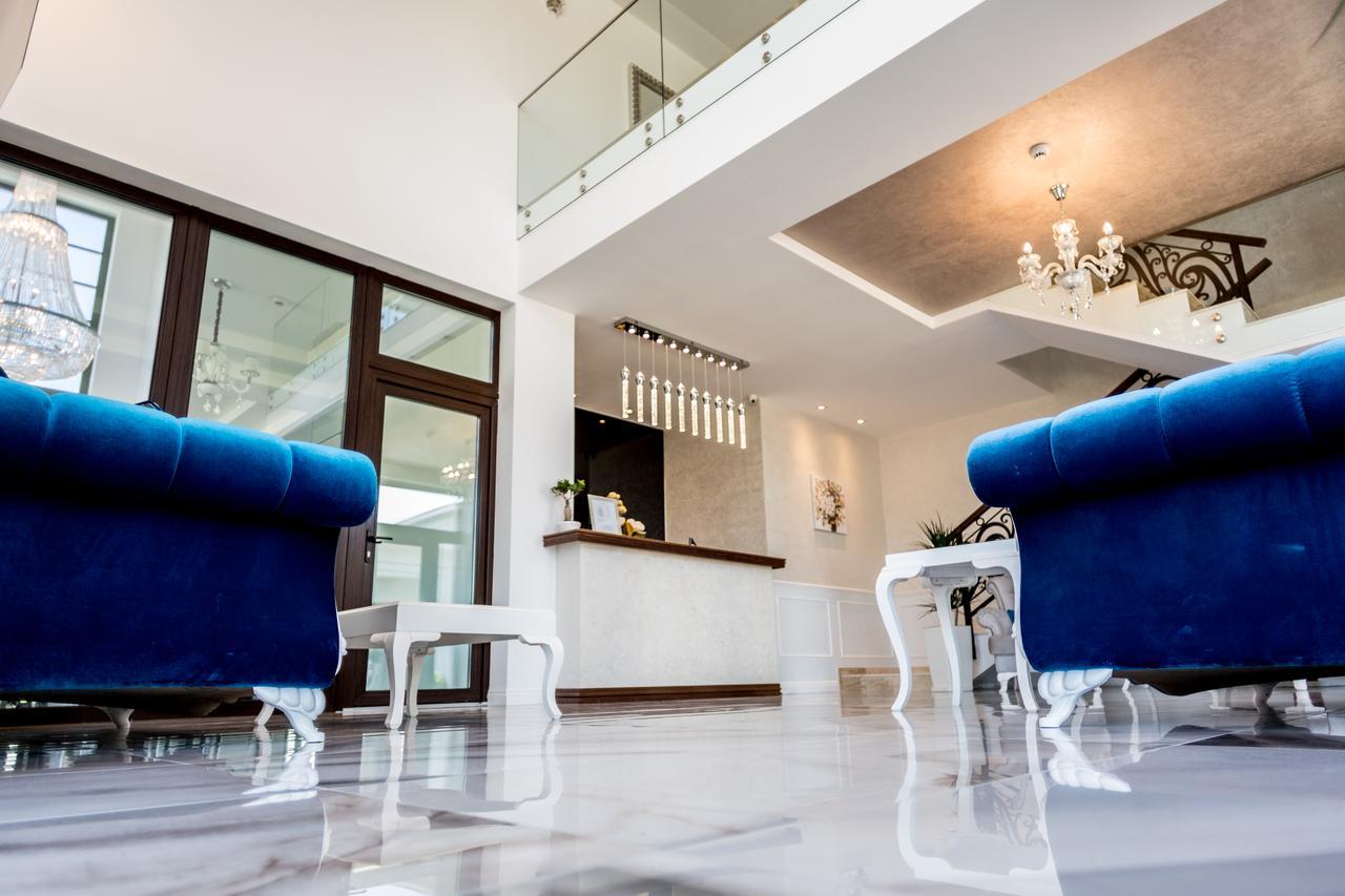 J'Adore Boutique Hotel ลูโกจ ภายนอก รูปภาพ