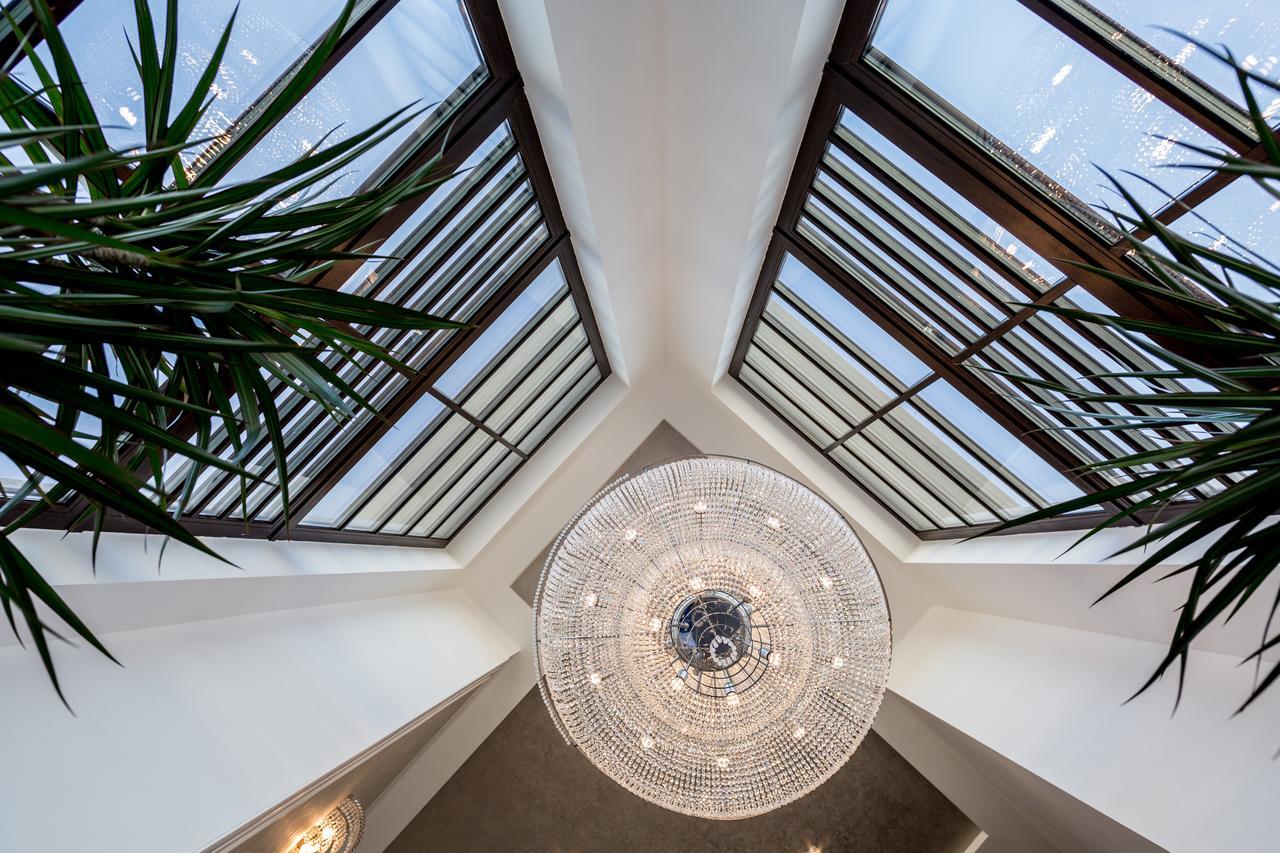 J'Adore Boutique Hotel ลูโกจ ภายนอก รูปภาพ