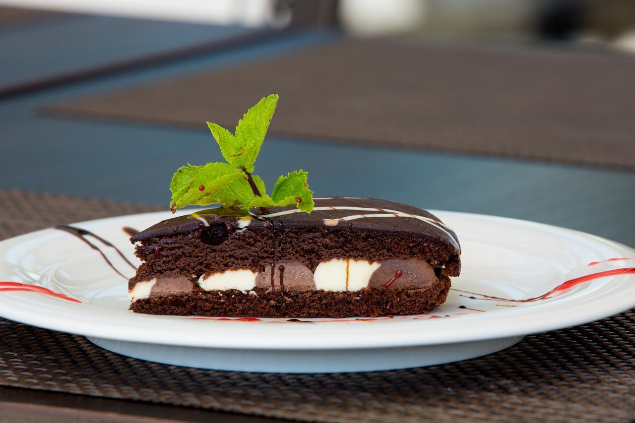 J'Adore Boutique Hotel ลูโกจ ภายนอก รูปภาพ