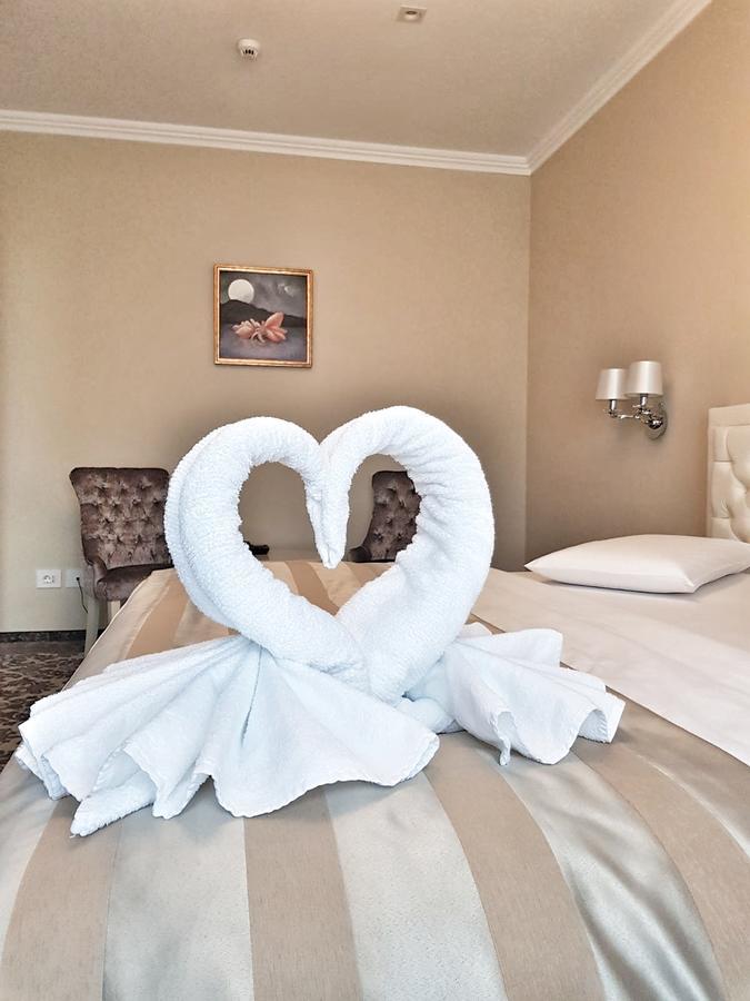 J'Adore Boutique Hotel ลูโกจ ภายนอก รูปภาพ
